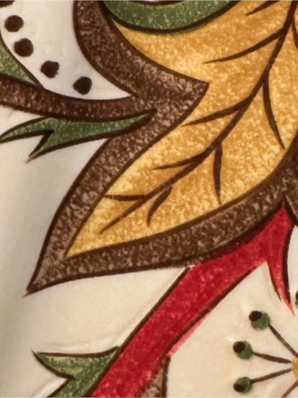 Pier 1 Floral Decorative Dinnerware Plate in Red, Gold, Green